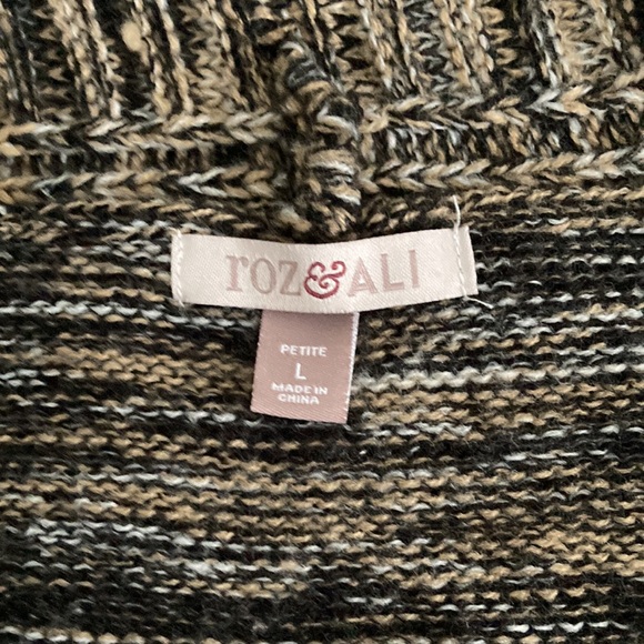 ROZ&ALI sweater - Picture 5 of 7